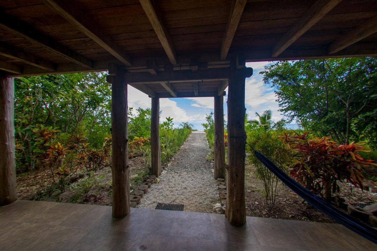Hidden Bay Resort Mentawais Masokut Dış mekan fotoğraf